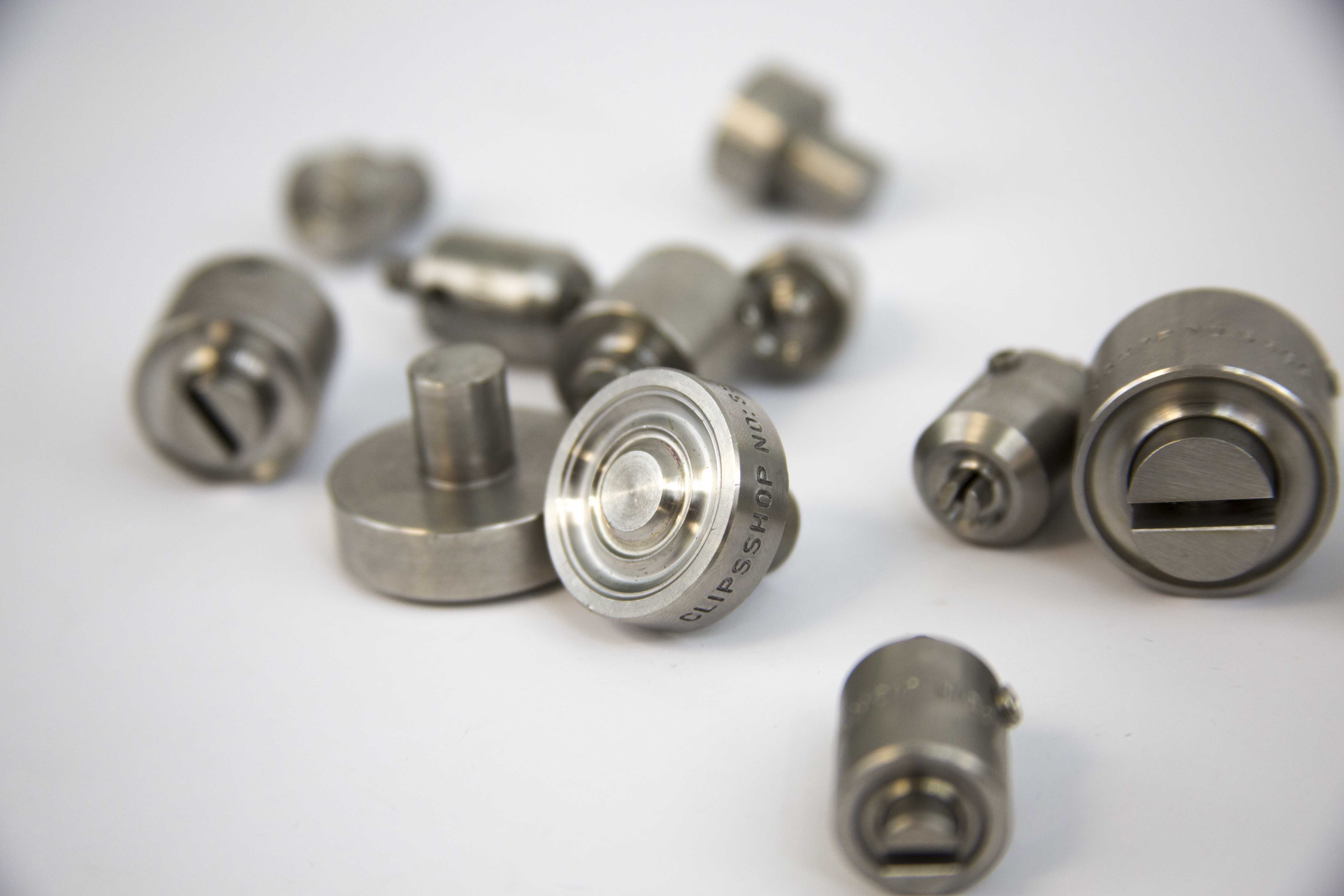 Setting Dies